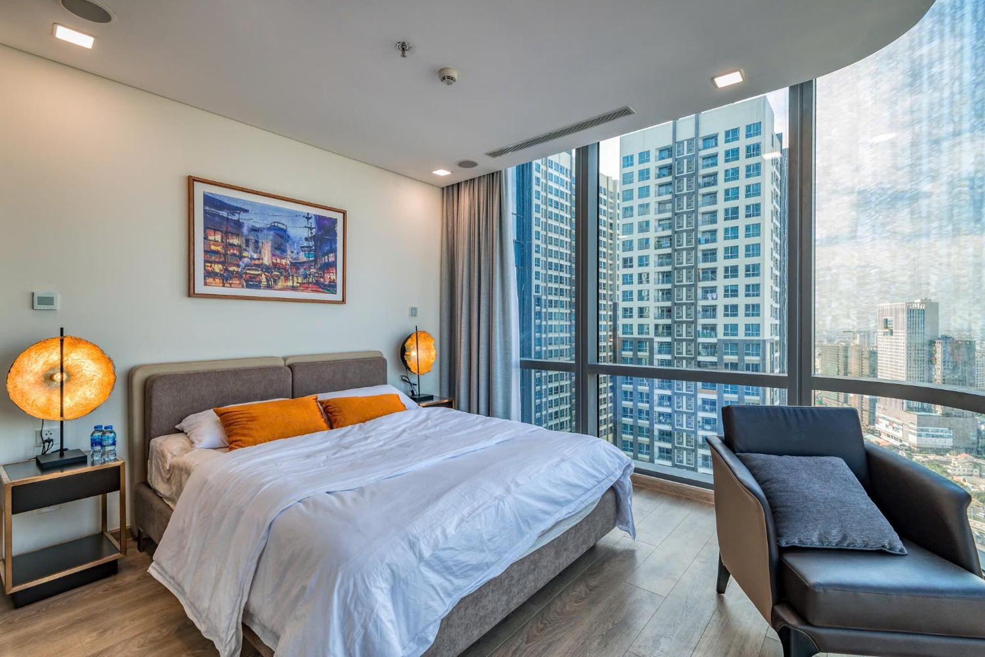 Landmark 81 Vinhomes Service *