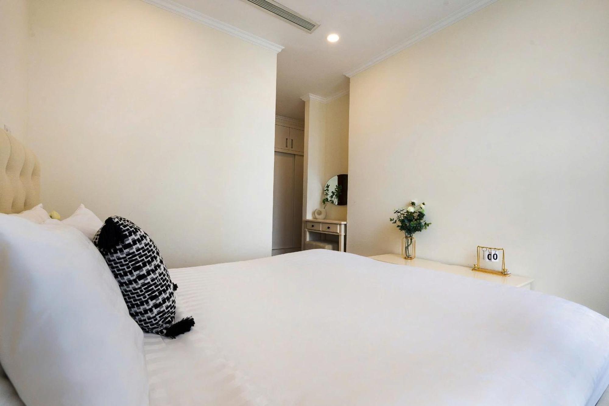 Landmark 81 Vinhomes Service