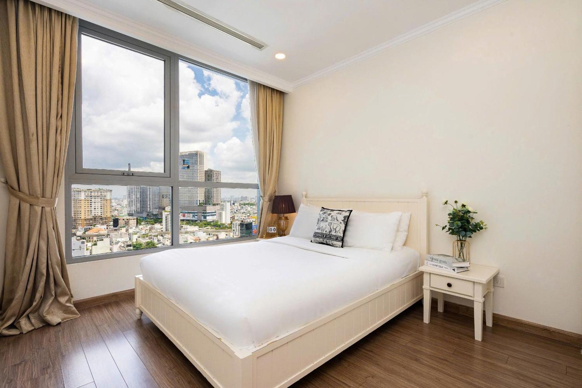 Landmark 81 Vinhomes Service
